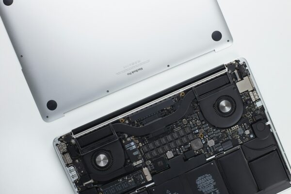 thay pin laptop Thanh Hóa